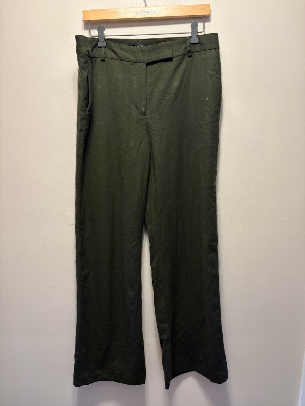 Women's Wool Olive Green Straight-Leg Pants